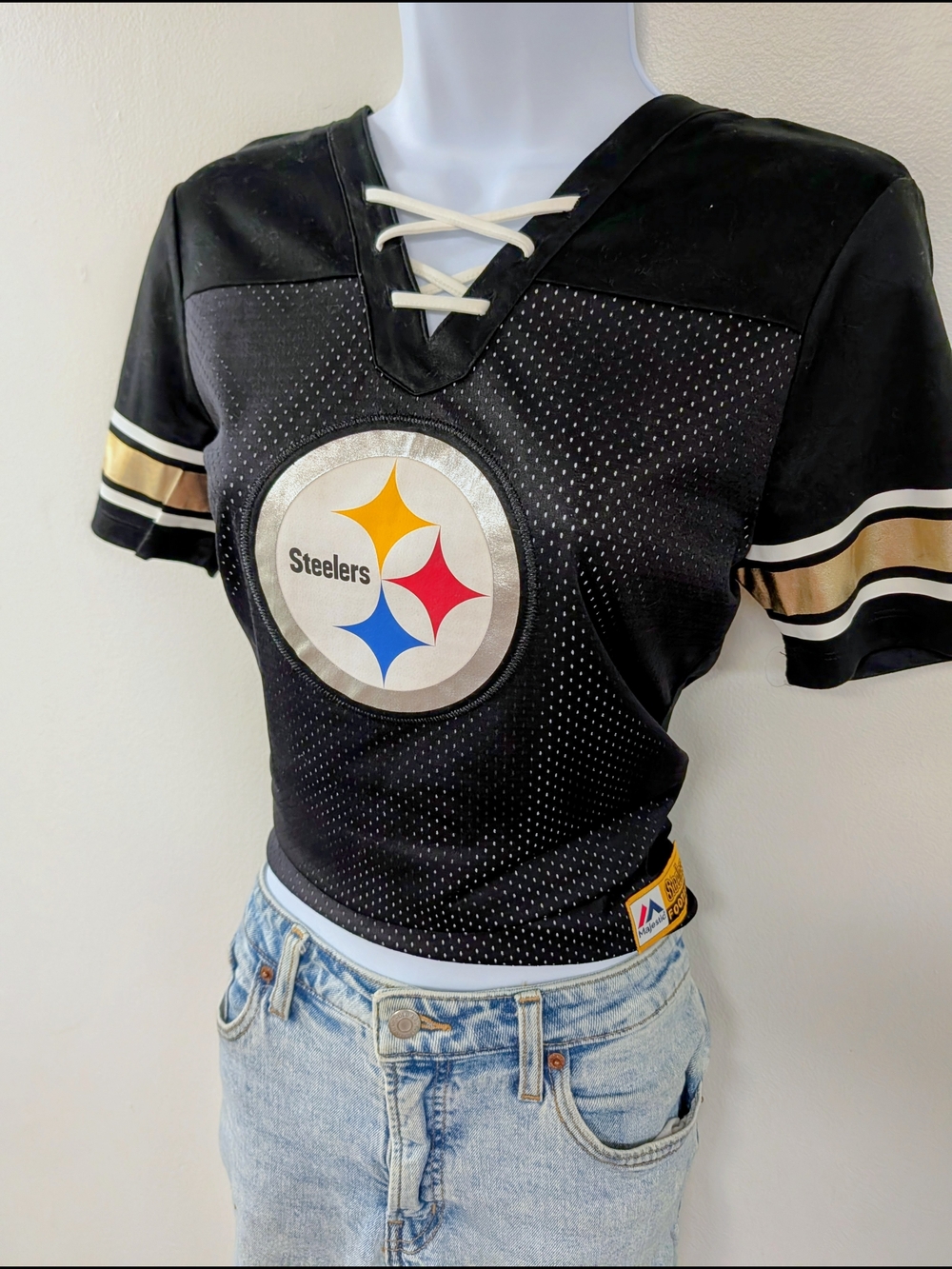 Majestic Black Jersey with Gold Football Patch - Picture 4 of 10
